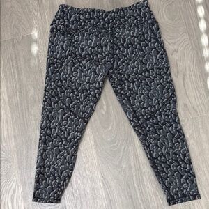 Sweaty Betty Black leopard print Patterned Leggings size xxl